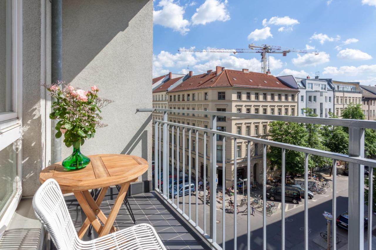 Schoenes Studio In Downtown Mitte Mit Balkon เบอร์ลิน ภายนอก รูปภาพ